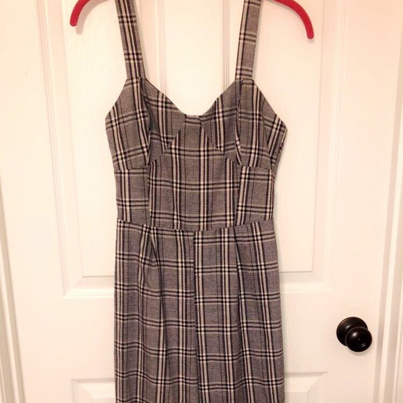 Jumpsuit - Picture 2 of 2